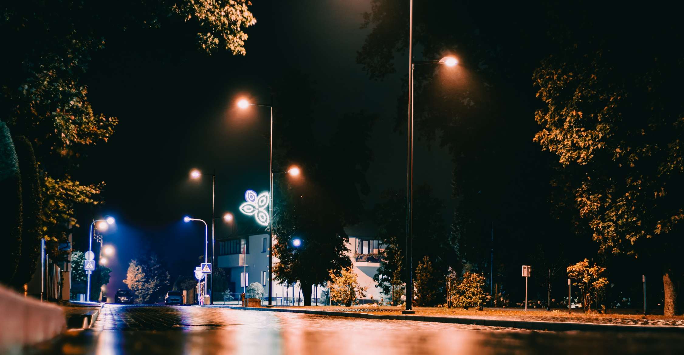 樓宇自控系統(tǒng),弱電設(shè)備監(jiān)控,高效建筑管理,減少人工成本 樓宇自控系統(tǒng),弱電設(shè)備監(jiān)控,高效建筑管理,減少人工成本